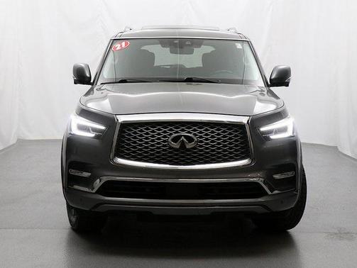 2021 INFINITI QX80 Luxe