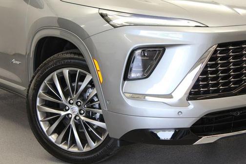 Moonstone Gray Metallic 2026 Buick Enclave Avenir FWD