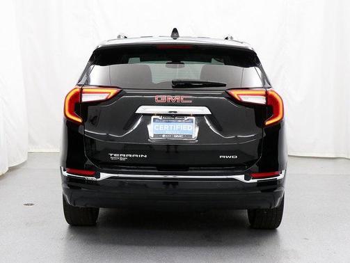 2022 GMC Terrain Denali