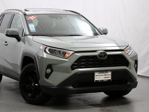 2021 Toyota RAV4 XLE