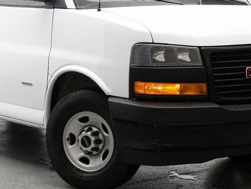 2021 GMC Savana 2500 Work Van