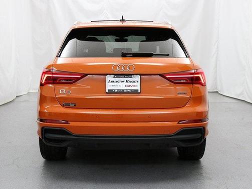 2025 Audi Q3 Premium 45 TFSI S line quattro Tiptronic