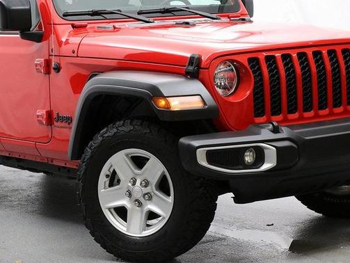2023 Jeep Gladiator Sport S
