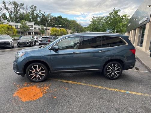 2021 Honda Pilot Touring 8-Passenger