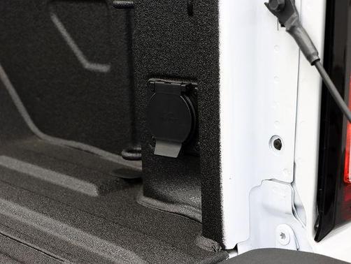 Summit White 2026 GMC Sierra 2500 SLE