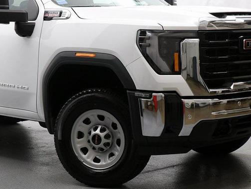 2025 GMC Sierra 2500 Base