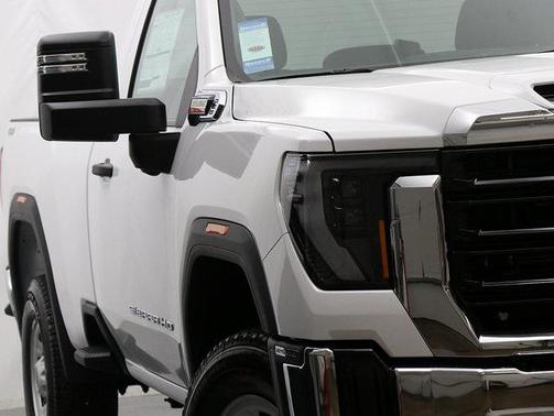 2025 GMC Sierra 2500 Base