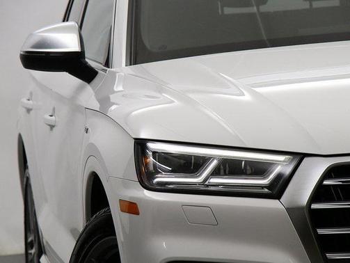 2018 Audi SQ5 3.0T Premium Plus