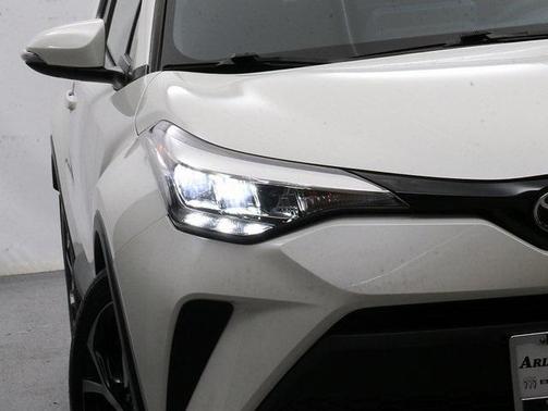 2021 Toyota C-HR XLE