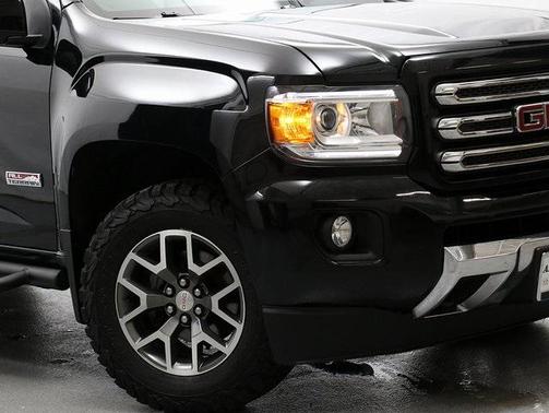 2017 GMC Canyon SLE