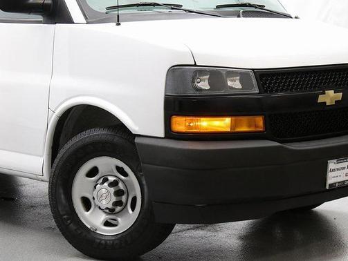 2019 Chevrolet Express 3500 LS