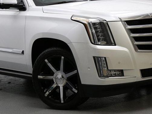 2017 Cadillac Escalade Premium Luxury
