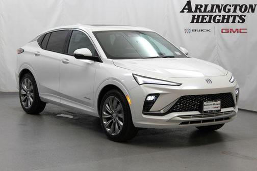White Frost Tricoat 2026 Buick Envista Avenir FWD