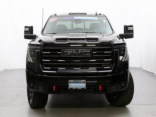 2025 GMC Sierra 2500 AT4