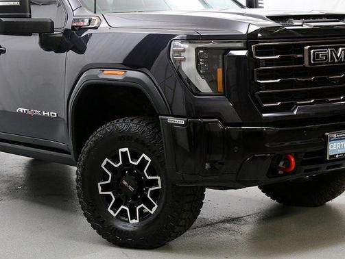 2025 GMC Sierra 2500 AT4