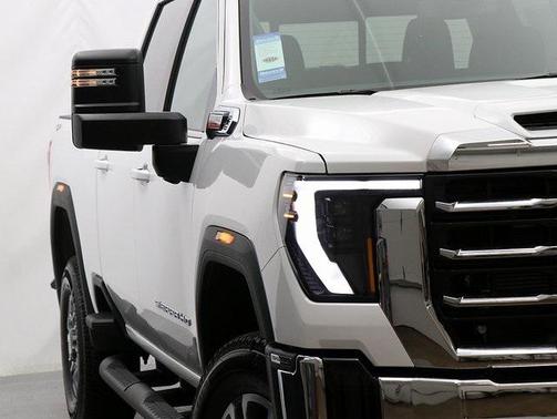 2025 GMC Sierra 3500 SLE