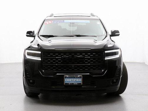 2022 GMC Acadia Denali