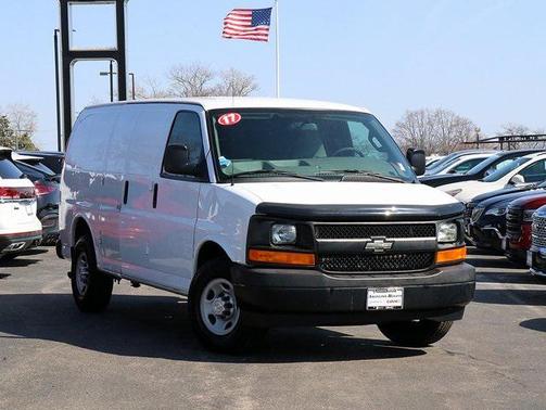 2017 Chevrolet Express 2500 Work Van