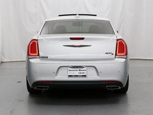 2021 Chrysler 300 S
