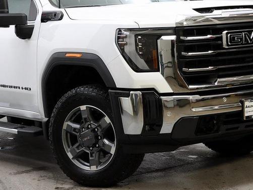2026 GMC Sierra 2500 SLT