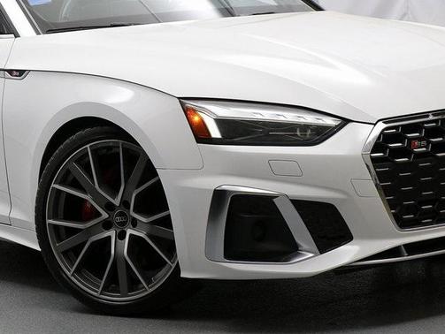 2022 Audi S5 3.0T Prestige