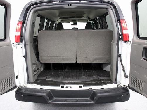 2020 Chevrolet Express 2500 LS