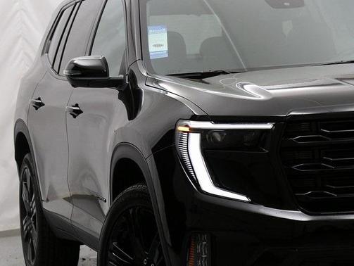 2025 GMC Acadia AWD Elevation
