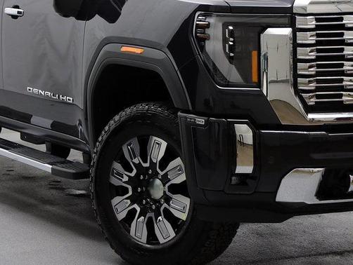 2025 GMC Sierra 2500 Denali
