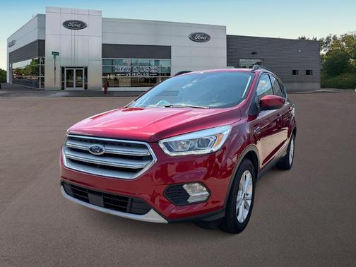 Ruby Red Metallic 2019 Ford Escape SEL