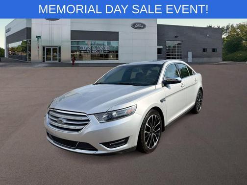 2019 Ford Taurus Limited