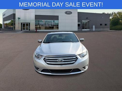 2019 Ford Taurus Limited