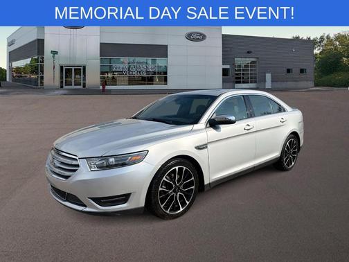 2019 Ford Taurus Limited