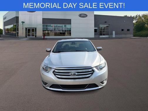2019 Ford Taurus Limited