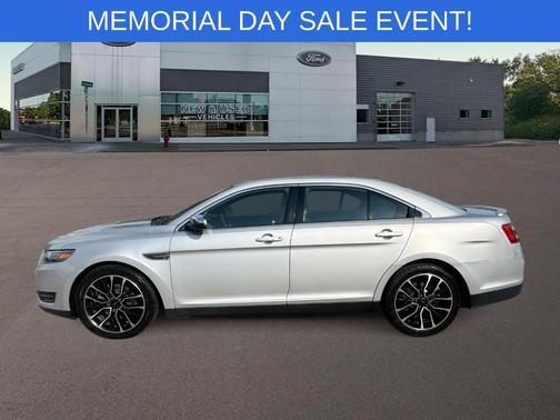 2019 Ford Taurus Limited