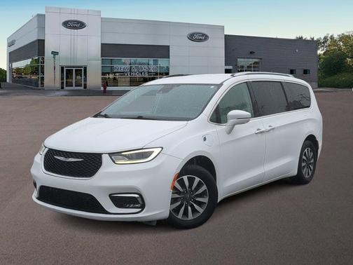 2021 Chrysler Pacifica Hybrid Touring L
