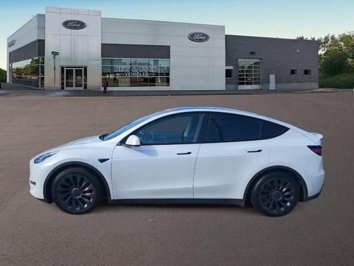 2020 Tesla Model Y Performance