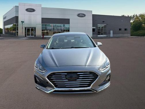 Machine Gray 2019 Hyundai SONATA SE