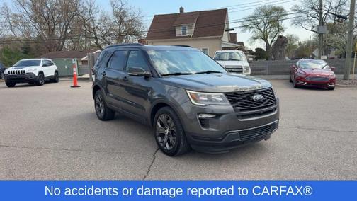 Magnetic Metallic 2018 Ford Explorer sport