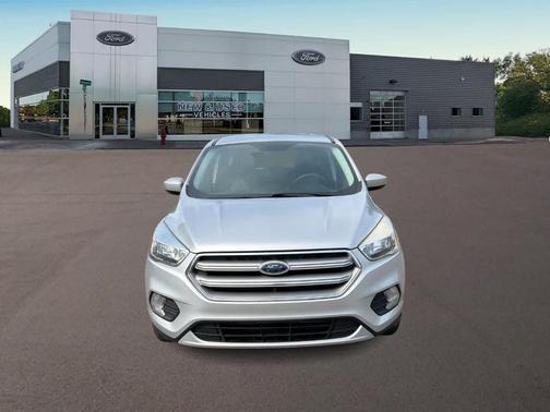 Ingot Silver 2017 Ford Escape SE