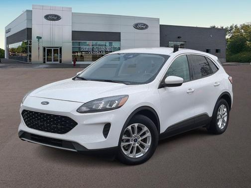 Oxford White 2020 Ford Escape SE