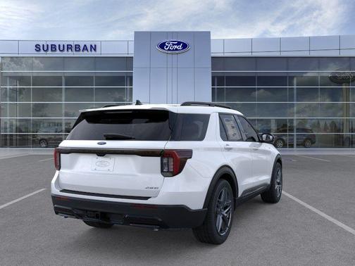 Star White 2026 Ford Explorer ST-Line