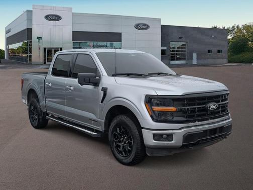Iconic Silver Metallic 2025 Ford F-150 XLT