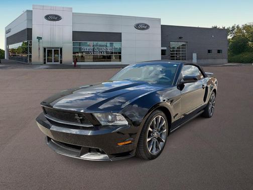Black 2012 Ford Mustang GT Premium