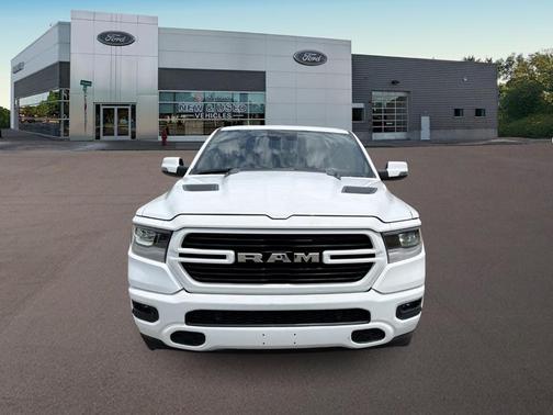 Bright White Clearcoat 2023 RAM 1500 Laramie
