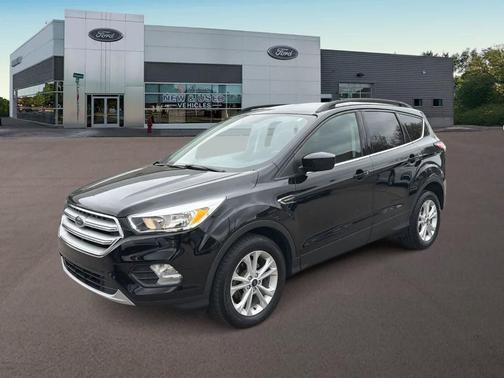 Shadow Black 2018 Ford Escape SE