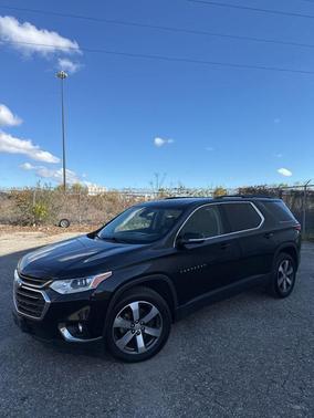 2020 Chevrolet Traverse LT Leather