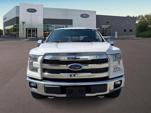 White Platinum Tri-Coat Metallic 2016 Ford F-150 Lariat