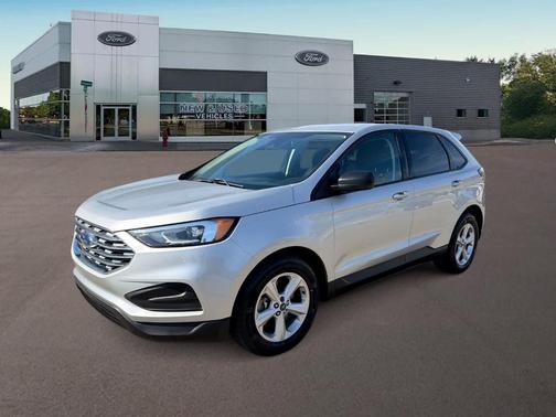 Ingot Silver 2019 Ford Edge SE