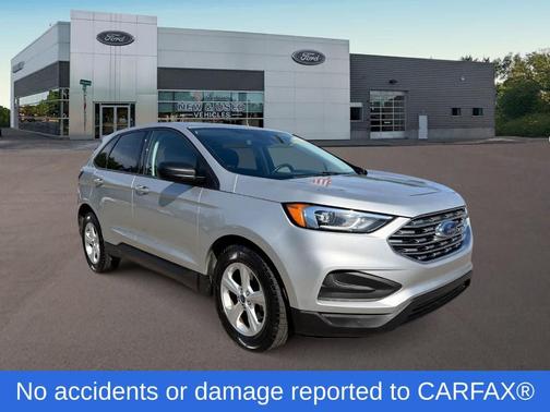 Ingot Silver 2019 Ford Edge SE