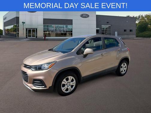 Sandy Ridge Metallic 2019 Chevrolet Trax LS